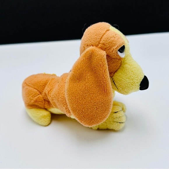 Hush Puppies Basset Hound Soft Stuffed Plush Puppy Dog 6” Beanbag Applause - Picture 2 of 12